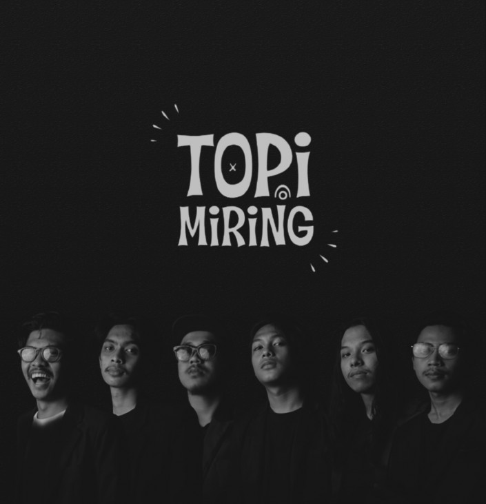 Topi Miring Music