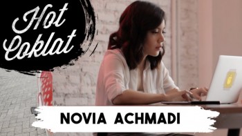 Novia Achmadi (Hand-Lettering Artist)